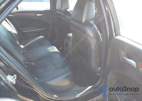 2014 Chrysler 300 из США, поврежденный, VIN 2C3CCAAG8EH343538